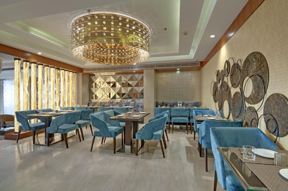 Beacon Hotel Nirman Vihar Нью-Дели Экстерьер фото