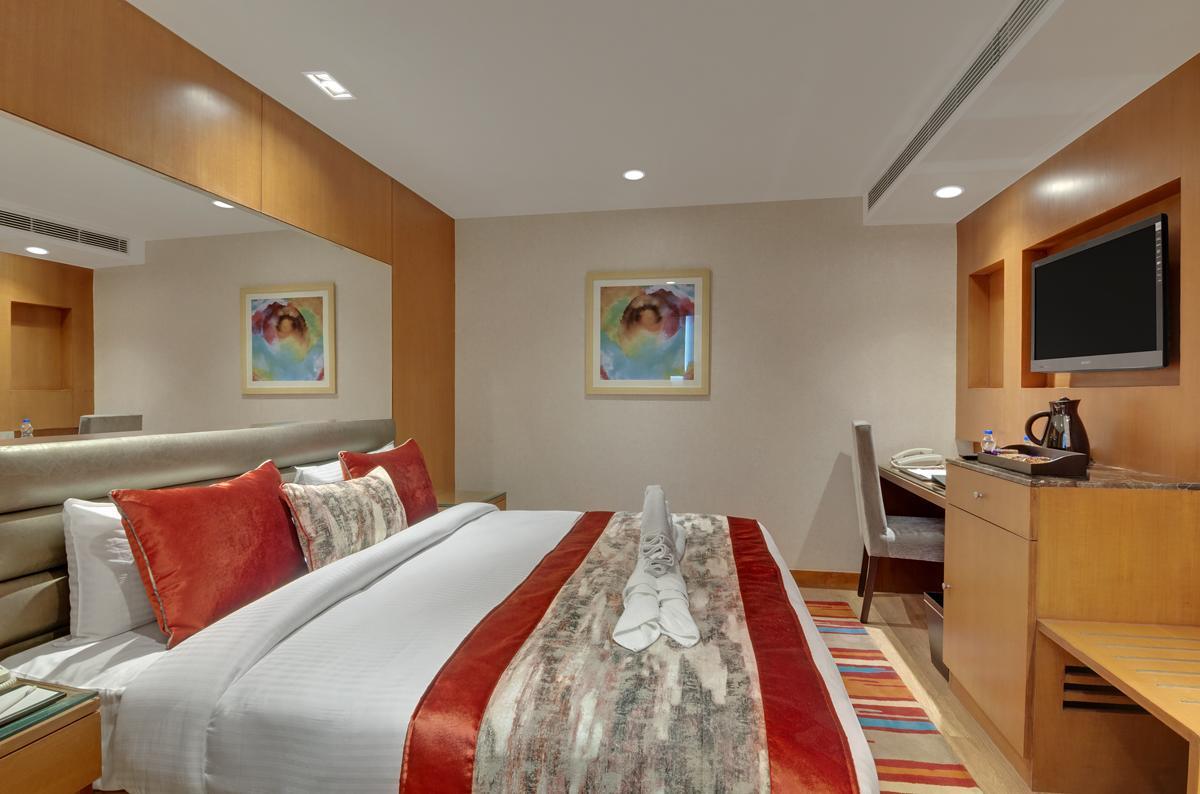 Beacon Hotel Nirman Vihar Нью-Дели Экстерьер фото