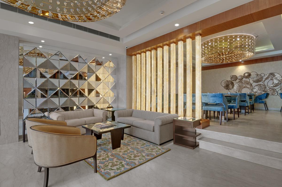 Beacon Hotel Nirman Vihar Нью-Дели Экстерьер фото